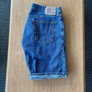 505 Levi’s Jean Shorts